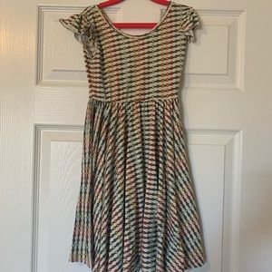 EUC Dot Dot Smile Empire size 5/6